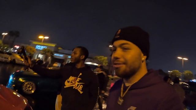 SCAT PACK OWNER PULLS UP ON THE WRONG SUPRA! смотреть онлайн