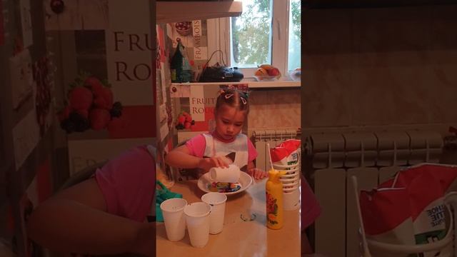 Изместьева Алена подг гр №6 Молочная радуга смотреть онлайн