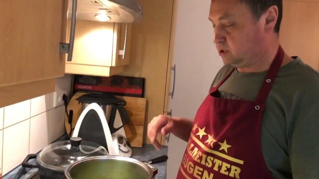 Салат из чесночных стрелок смотреть онлайн