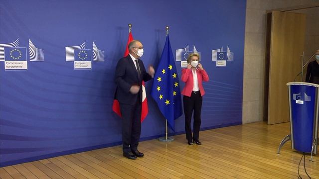 Commission President von der Leyen met with President of the Swiss Confederation Mr Guy Parmelin смотреть онлайн