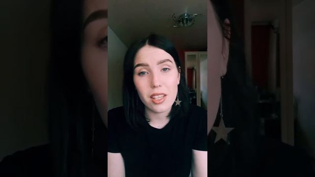 " В тот месяц май, в тот месяц мой..." Автор: Б. А. Ахмадулина смотреть онлайн