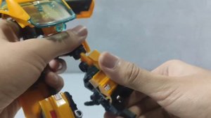 How to Transform ROTF Human Alliance Voyager Bumblebee from Robot to Vehicle by Shin Wave