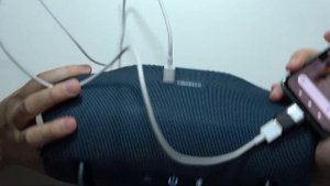 Can I Charge JBL Xtreme 4 via Smartphone?