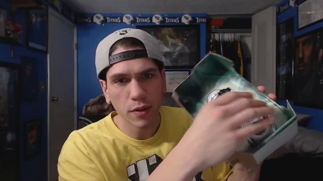 FINALLY! A Tron: Legacy Toy (13+) смотреть онлайн