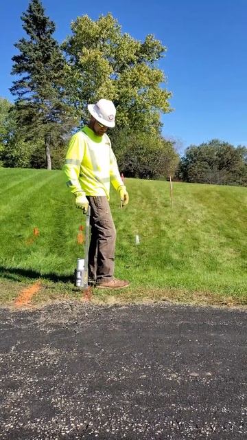 Maintaining 24 buffer from Utilities While Drilling