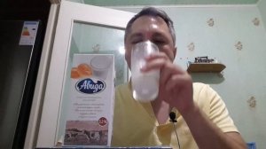 АСМР ИТИНГ. ПЬЮ МОЛОКО С БЕЛЫМ ХЛЕБОМ. ASMR