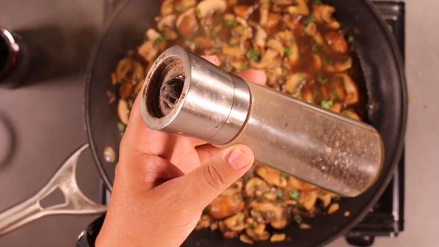 How to make mushrooms in a creamy cheese sauce recipe смотреть онлайн