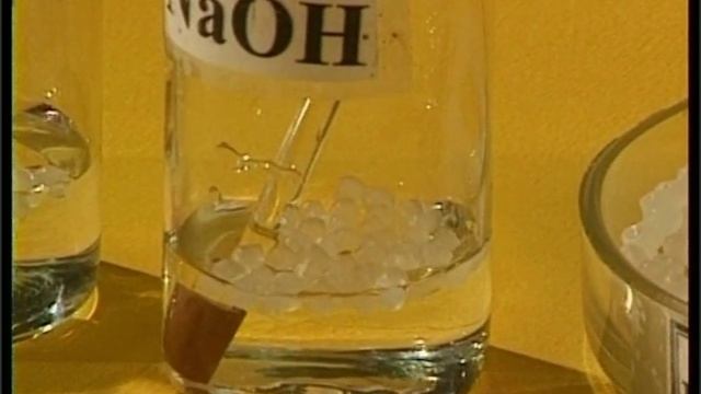 Отношение полиэтилена к растворам кислот, щелочей и окислителям смотреть онлайн