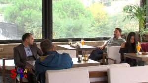 YAN MASADAN BANA BİR ÇEREZ ŞAKASI - Mustafa Karadeniz