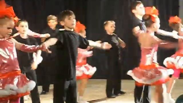 веселка танець у и у аа смотреть онлайн