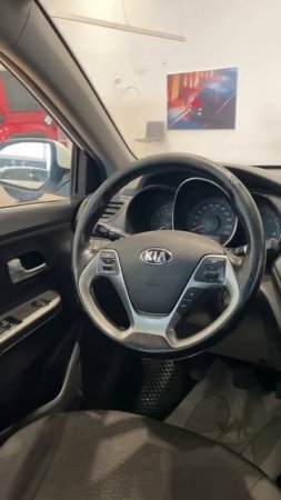 Kia Rio '2017 III Рестайлинг