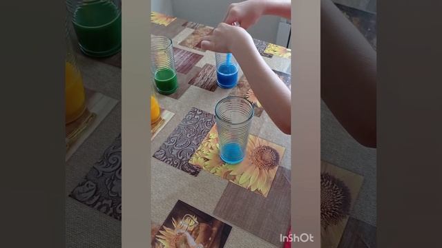 Дослідницька діяльність: "Веселка в стакані" смотреть онлайн