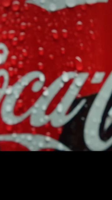 Эта реклама перевернула рынок 🤯 #cocacola #реклама #тренды #shorts #маркетинг #дизайн #fyp смотреть онлайн