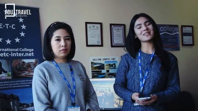 Свободное время от должности я посвящаю поэзии смотреть онлайн