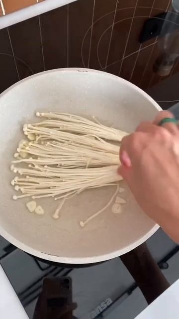 Готовлю грибы #эноки смотреть онлайн