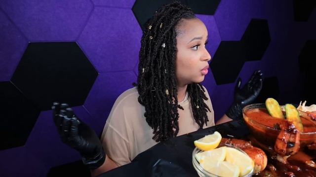 7x SPICY ONE BITE MEGA PRAWNS SEAFOOD BOIL MUKBANG CHALLENGE | QUEEN BEAST