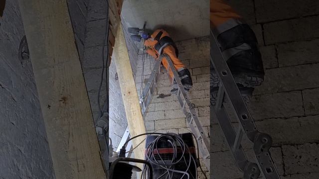 Алмазное бурение по Сомалийски - 2 Х ф108