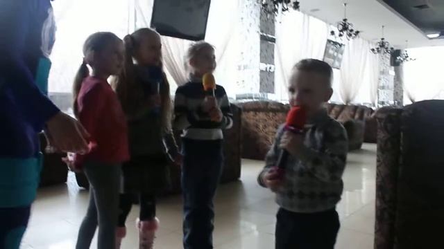 Детский уик-энд "Шоу мыльных пузырей"  Ресторан Трюфель(6)