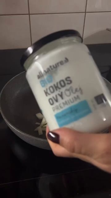 ПАСТА С ГРИБАМИ НА КОКОСОВЫХ СЛИВКАХ 🥥 смотреть онлайн