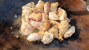 Курица в сливках на садже рецепт курицы с чесноком и грибами
