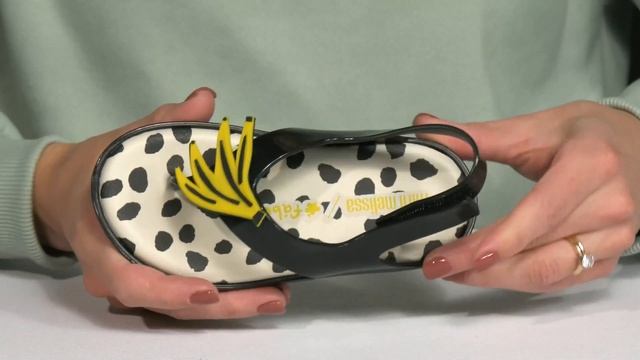 Mini Melissa Sunny + Fabula BB (Toddler/Little Kid) SKU: 9875962 смотреть онлайн