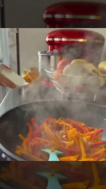 😱😱оригинальный рецепт ФУНЧОЗЫ с КУРИЦЕЙ и ОВОЩАМИ всего за 15 минут🔥🔥самый ВКУСНЫЙ ужин💣❤ смотреть онлайн