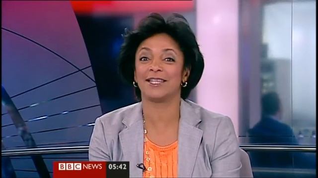 MARTINE DENNIS:-:BBC WORLD NEWS - World Business Report(1) - 01 June 2012 - смотреть онлайн