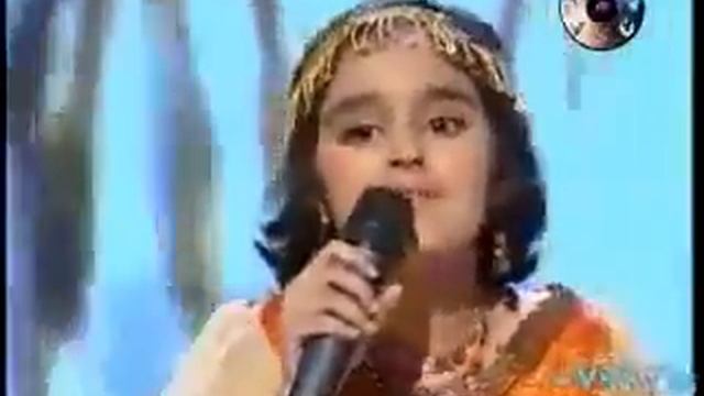 Слепая девочка поёт песню "Хатуба"😊😘😍 смотреть онлайн