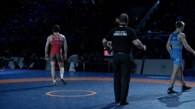 03 03 2017 46 GR 71 Finale 3 5 C 5 PALENSKI VALERY BLR 2 POLITAIEV ARTUR UKR смотреть онлайн