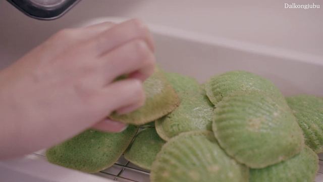 뚝딱 만들어내는 홈파티 메뉴 feat. 마켓컬리 Vlog смотреть онлайн