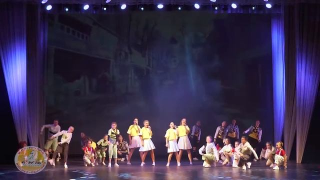 Город Пермь  Шоу-группа Киндер сюрприз