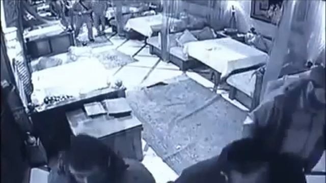 Перестрелка 40 против 3 смотреть онлайн