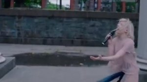 AURORA - Running With The Wolves live vierlive