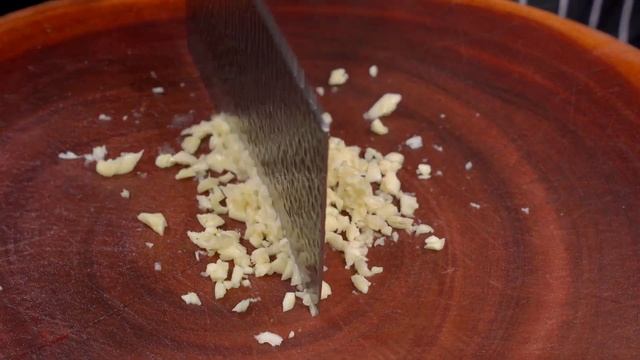 天冷要多吃银耳，教你一个神仙吃法，上桌后比大鱼大肉还受欢迎