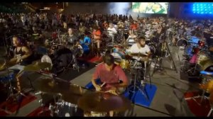 Nirvana перепели 1000 артистов (Smells Like Teen Spirit)
