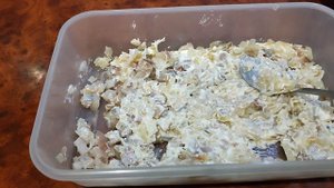 Сельдь под шубой с жареным луком