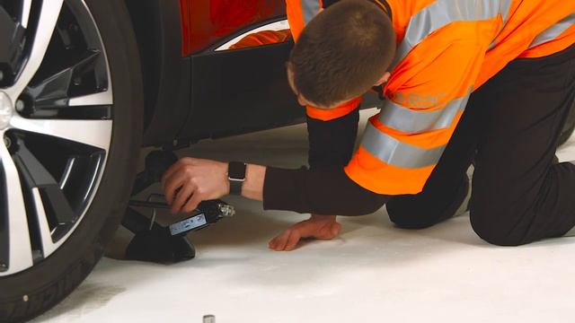 How to change a tyre_v720P