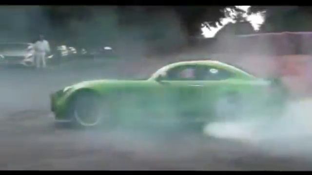 PUSSKYKILLER-Не Отлипал | ULTRAPIR смотреть онлайн