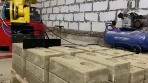 Завод с роботами в Казахстане Производительность лего кирпич