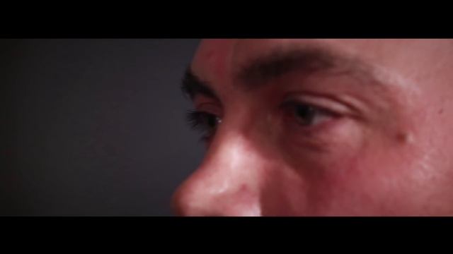 Между нами тает лёд, строевая нас с вами ждёт! смотреть онлайн