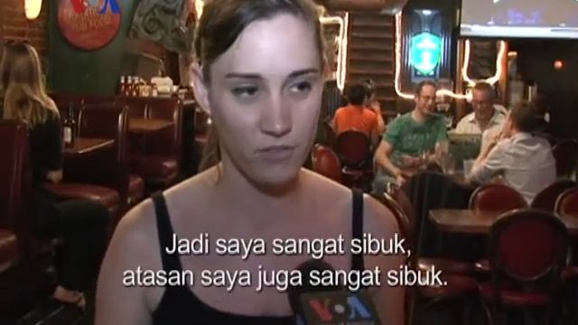 Euforia Euro di Amerika - Liputan Feature VOA