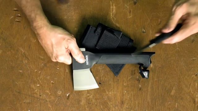 Gerber Gator Combo Ax Review. смотреть онлайн