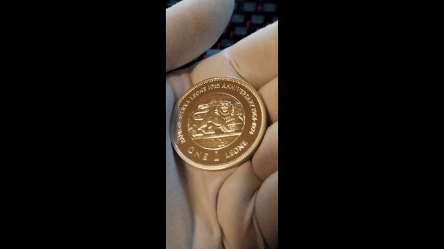 Обзор монеты Сьерра-Леоне 1 леоне 1974 10 лет Центробанку серебро Ag925