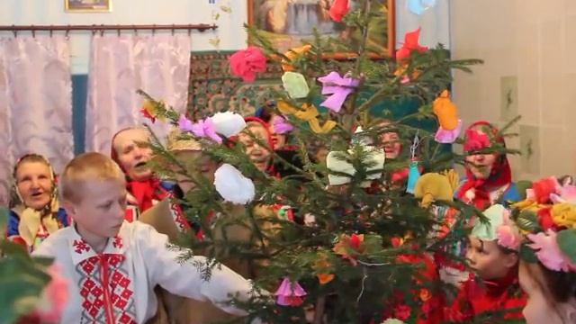 Упрыгожванне ёлкі на Масленку - Тонеж, Лельчыцкі р. смотреть онлайн