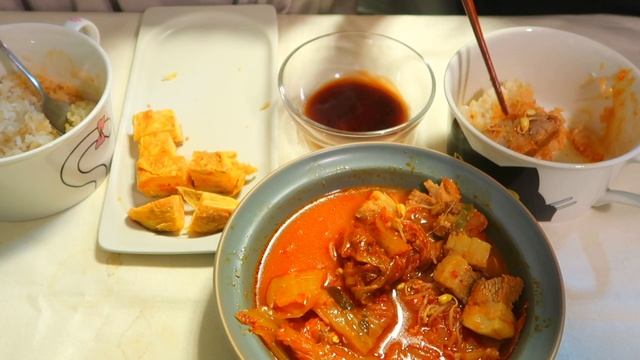 [Sub] 같이 먹어요 👉🏻 김치찜과 계란말이(집밥, 먹방, ASMR, Eating show)