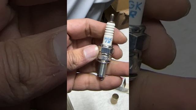 NGK … laser iridium … CR9EIA-9 … made in japan