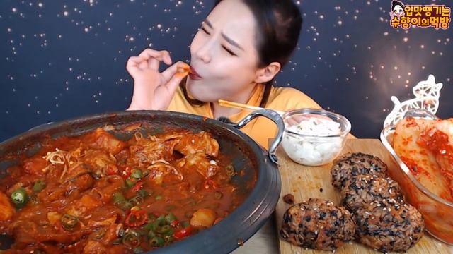 SUB) 땡초듬뿍🌶🌶 매운닭볶음탕 오돌뼈주먹밥 Mukbang Eating Show