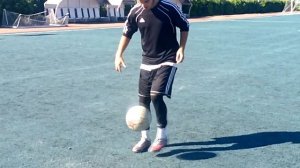ТОП 3 базовых финтов фристайла. Обучение футбольному фристайлу. Football Freestyle Tutorial