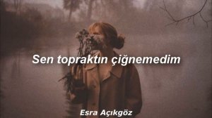 Kahraman Deniz - Böyle Sever Lyrics