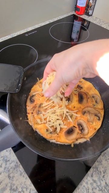 Пп завтрак за 5 минут. Завтрак в лаваше с грибами. Правильное питание. Время для завтрака.